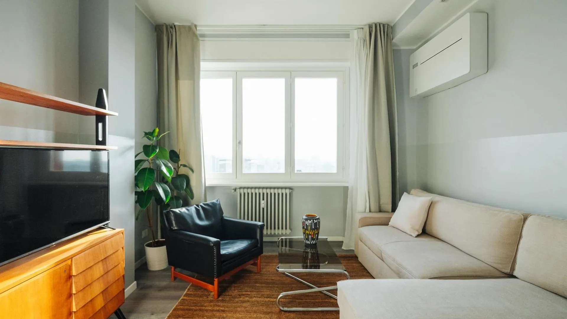 Central Four Brescia Apartment